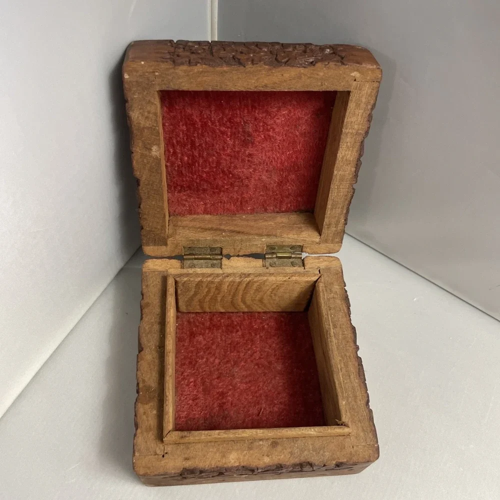 Carved Rosewood Jewelry Box For Trinket Treasure Artisan Traditional Style